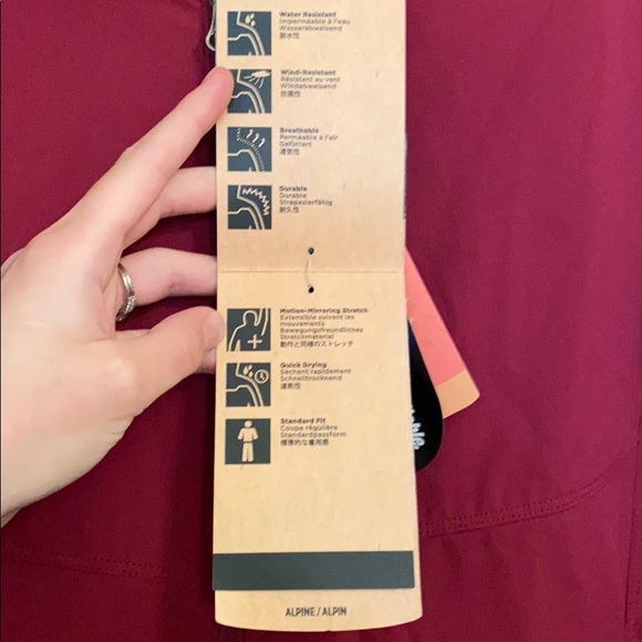 Women’s Outdoor Research Hooded Jacket - Picture 6 of 10